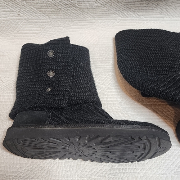 Ugg Black Classic Cardy Knit Boots Women's Size 7 - Picture 10 of 16